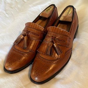 Mens Allen Edmonds shoes with trees